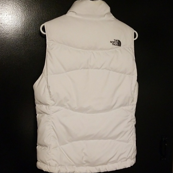 North Face Down Vest 550 - Picture 3 of 6